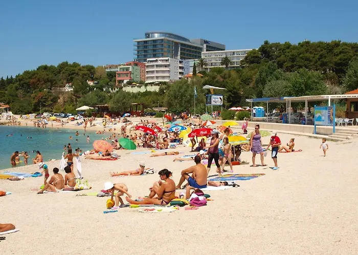 아파트 Alena With Jacuzzi 스플리트