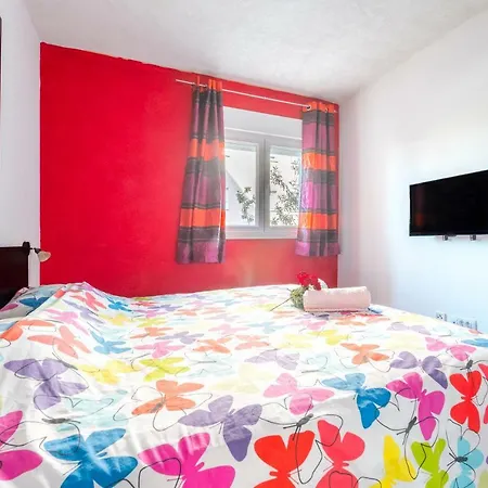 Alena With Jacuzzi Apartmán Split